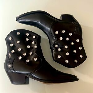 SCHUTZ boots on sale